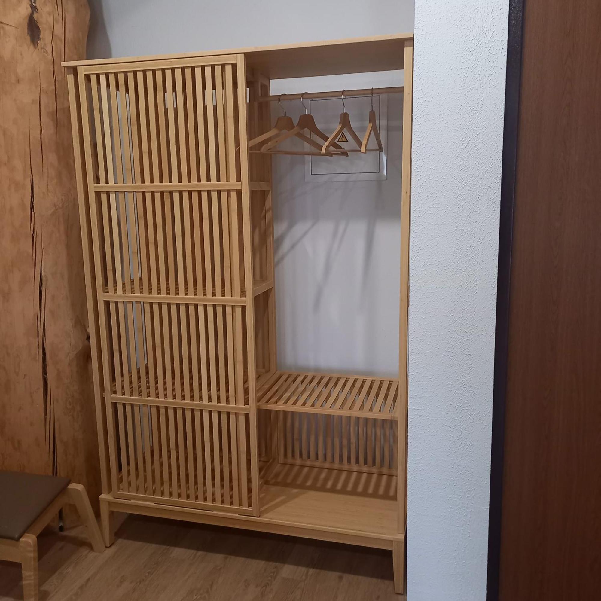 S Neries 19 Apartamentai Su Parkingu Šiauliai Exteriör bild