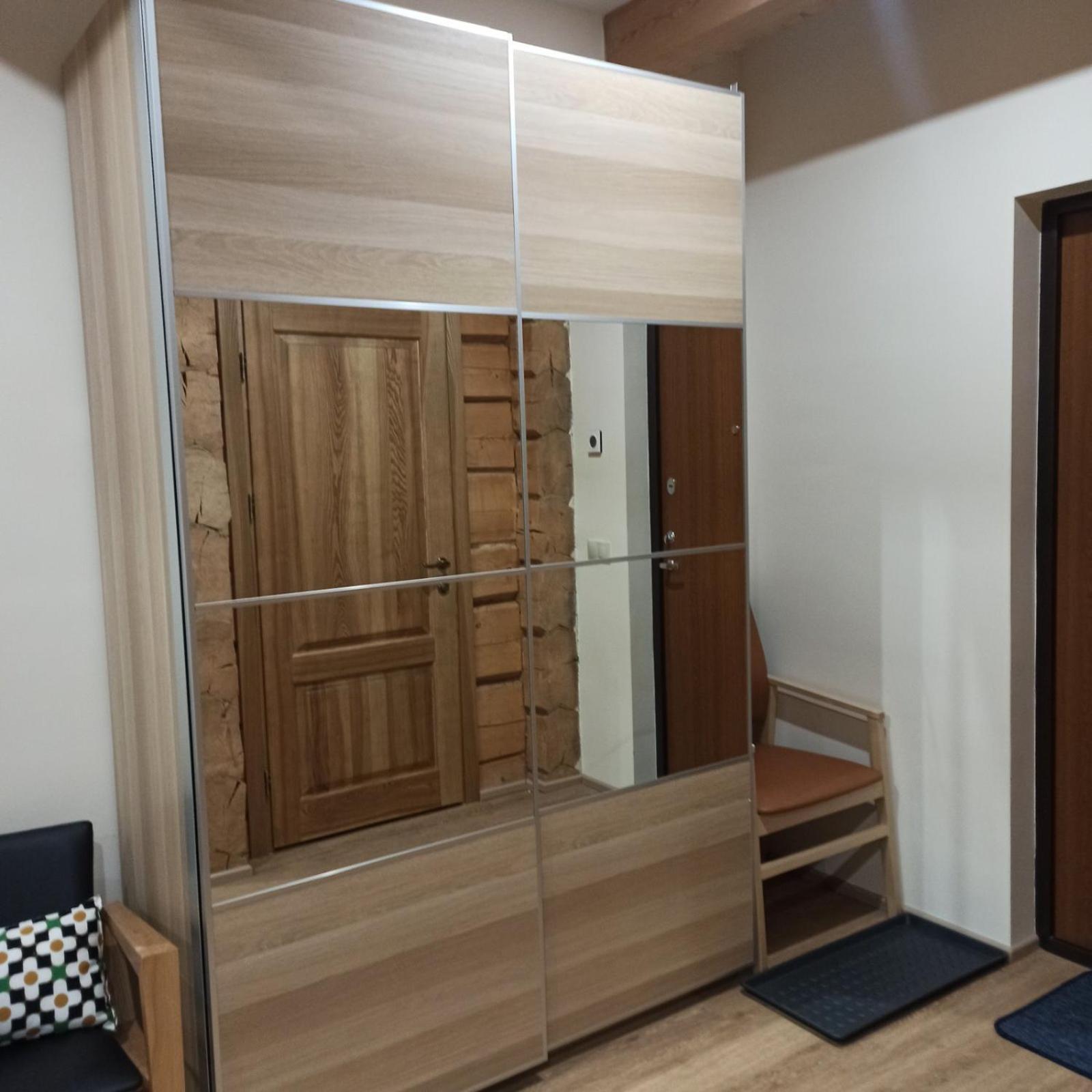 S Neries 19 Apartamentai Su Parkingu Šiauliai Exteriör bild