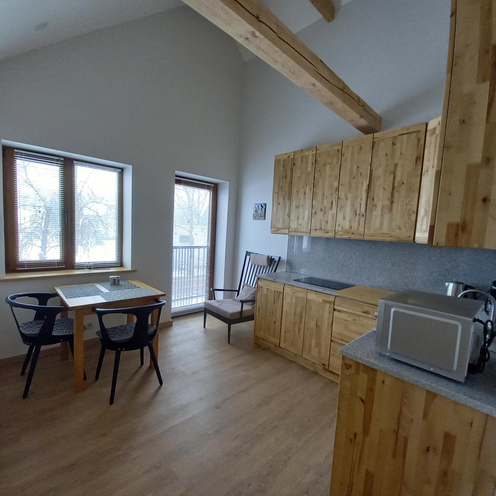 S Neries 19 Apartamentai Su Parkingu Šiauliai Exteriör bild