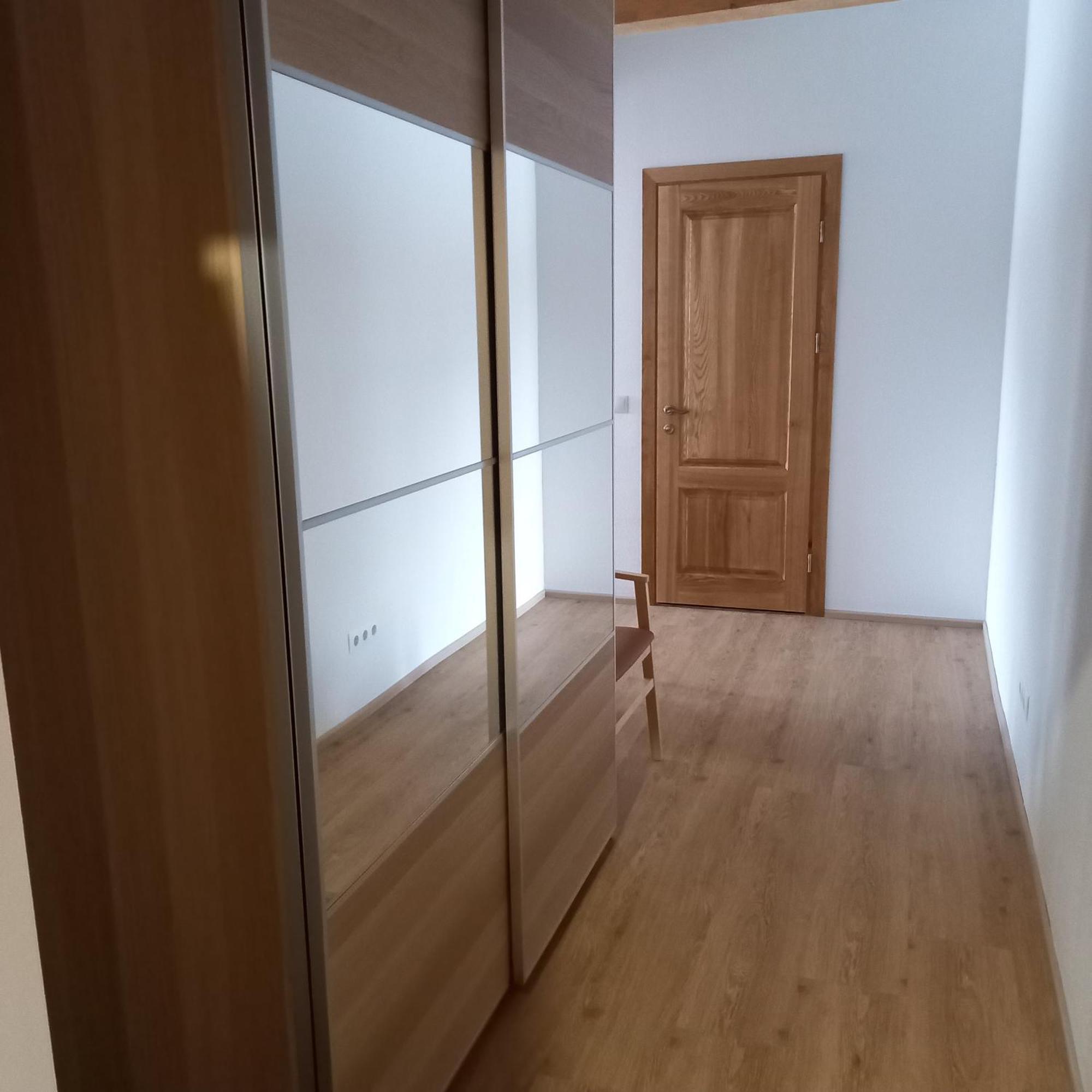 S Neries 19 Apartamentai Su Parkingu Šiauliai Exteriör bild