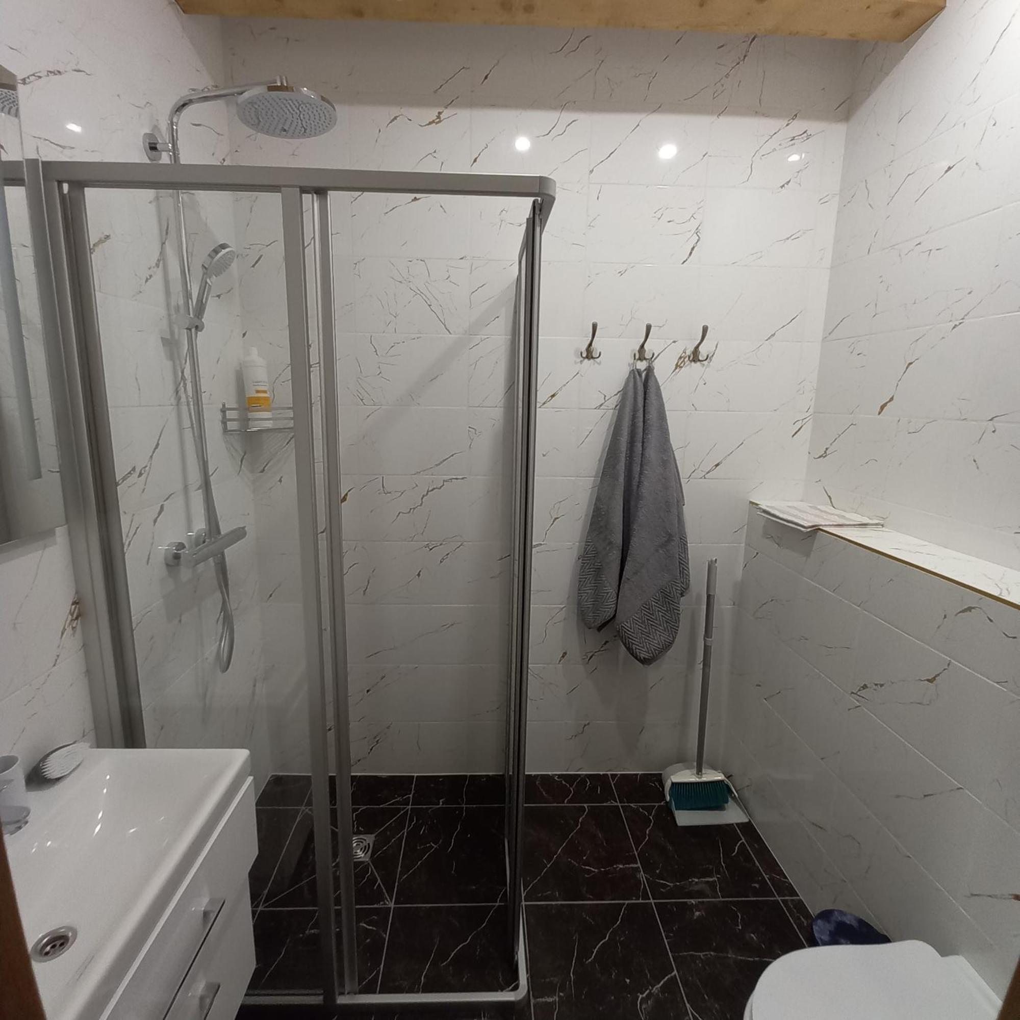 S Neries 19 Apartamentai Su Parkingu Šiauliai Rum bild